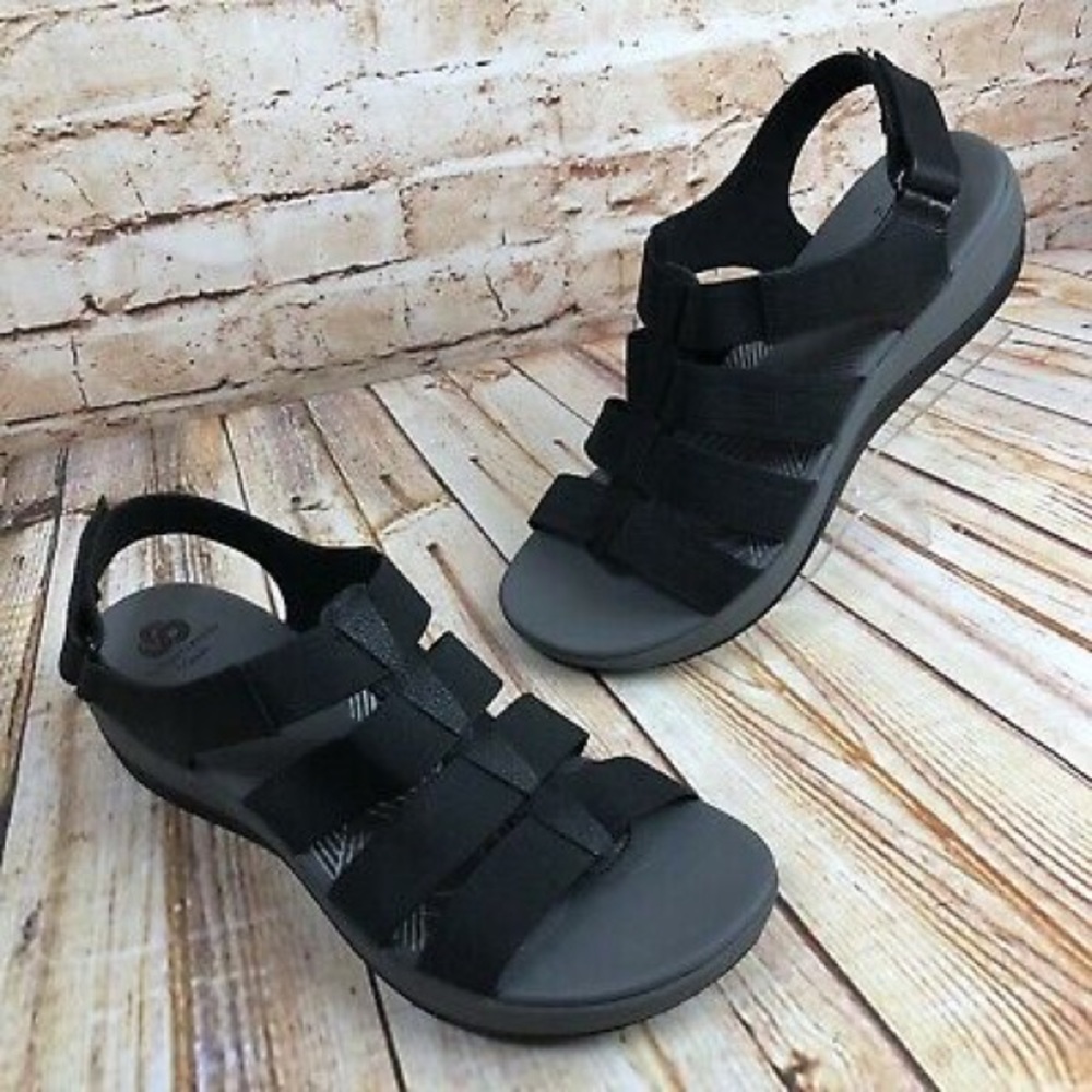 Cloud steppers by Clark’s Arla shaylie sandal